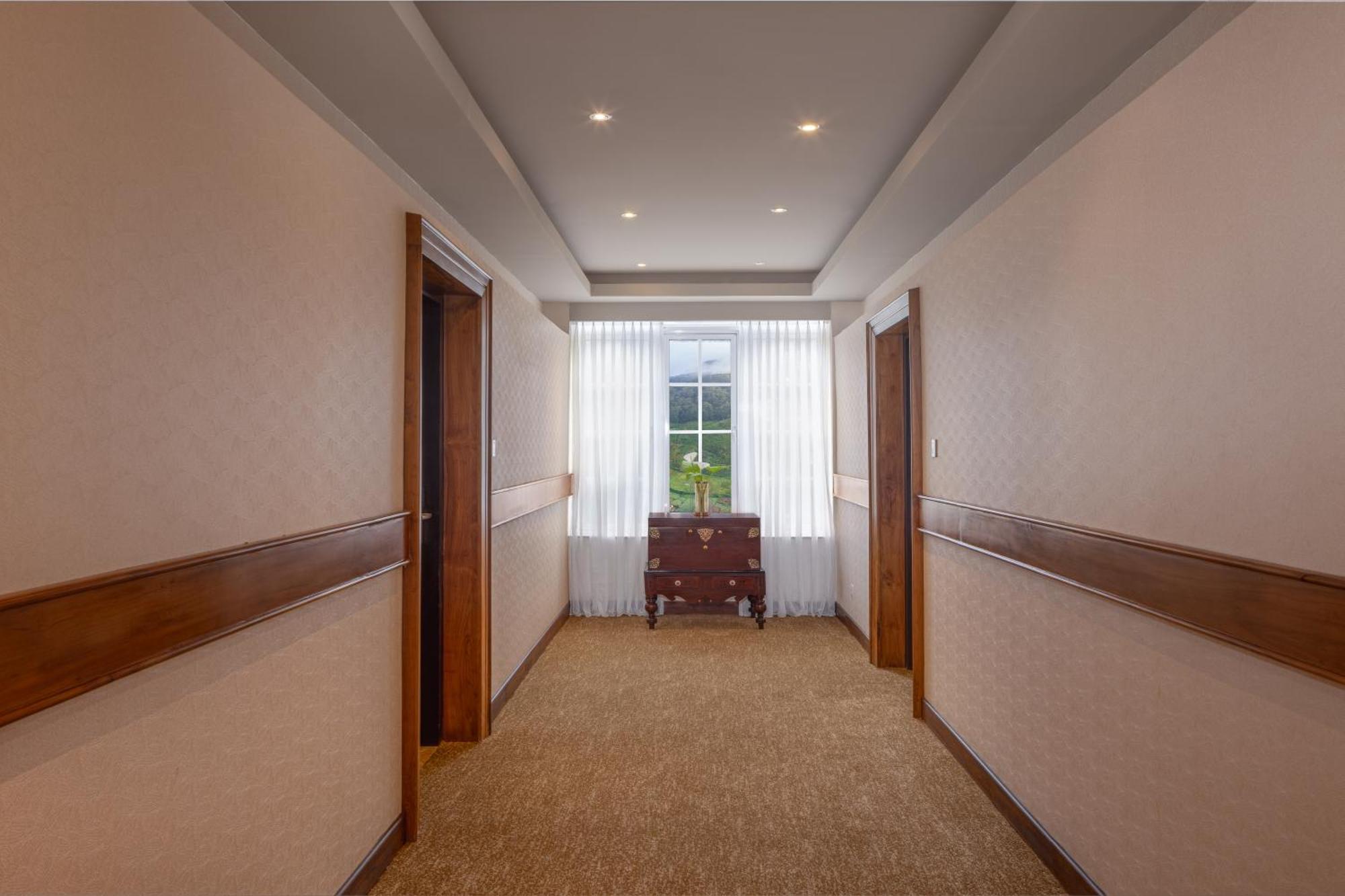The Golden Ridge Hotel Нувара-Элия Экстерьер фото